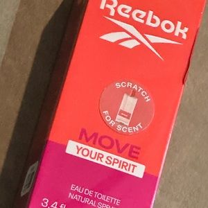Reebok Move Your Spirit